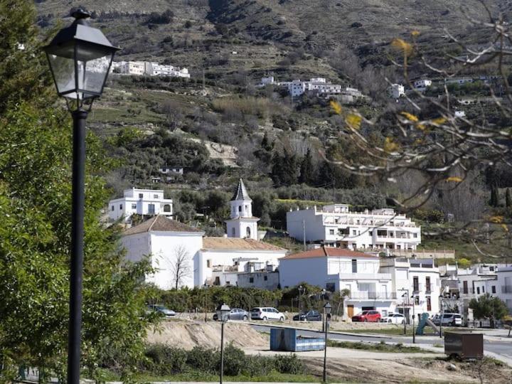 Apartamento En El Corazon De Las Alpujarras Carataunas Exterior foto